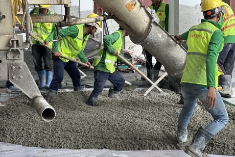 DỊCH VỤ THI CÔNG SÀN SIÊU PHẲNG CỦA CÔNG TY TNHH CÔNG NGHIỆP NAI PHÚC