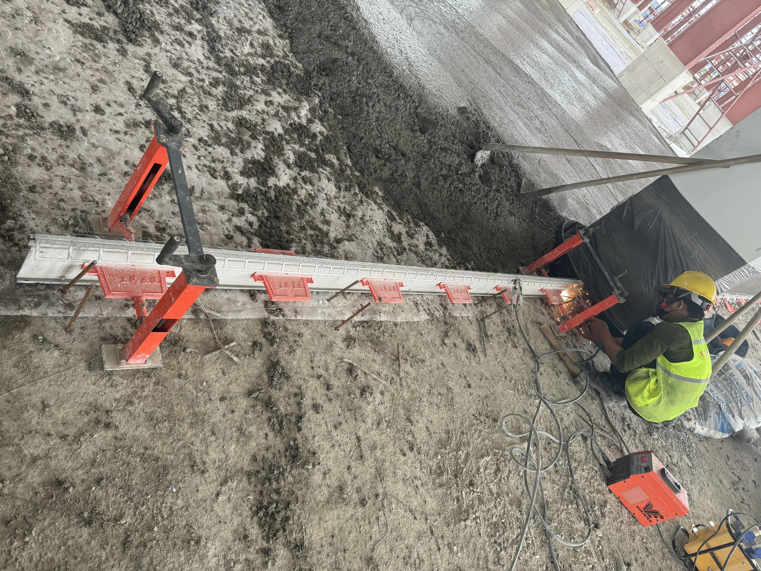 Khớp Nối Thép (Armoured Joint)